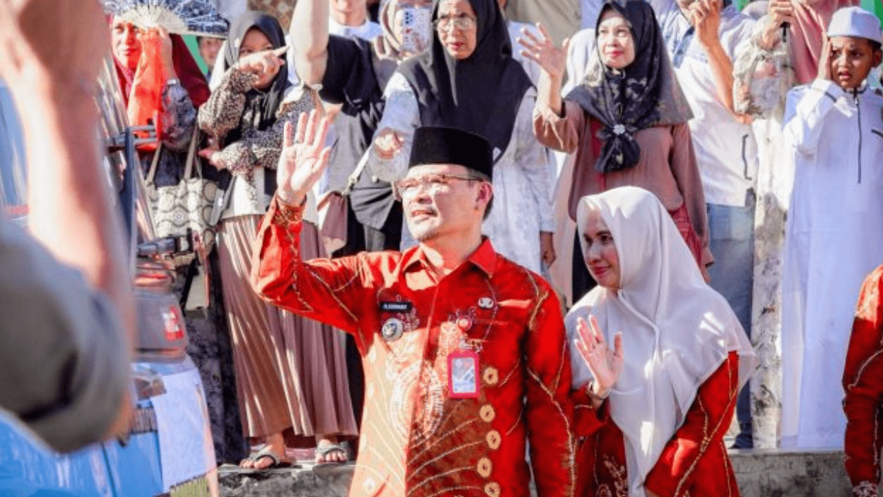 Pj Wali Kota Banjarbaru Gelar Doa Bersama Lepas Keberangkatan 165 Calon Jemaah Haji