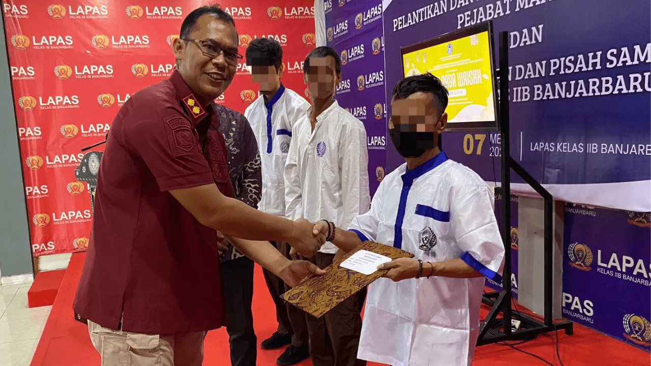 3 Warga Binaan Lapas Banjarbaru Dapat Remisi Khusus Hari Waisak 2025