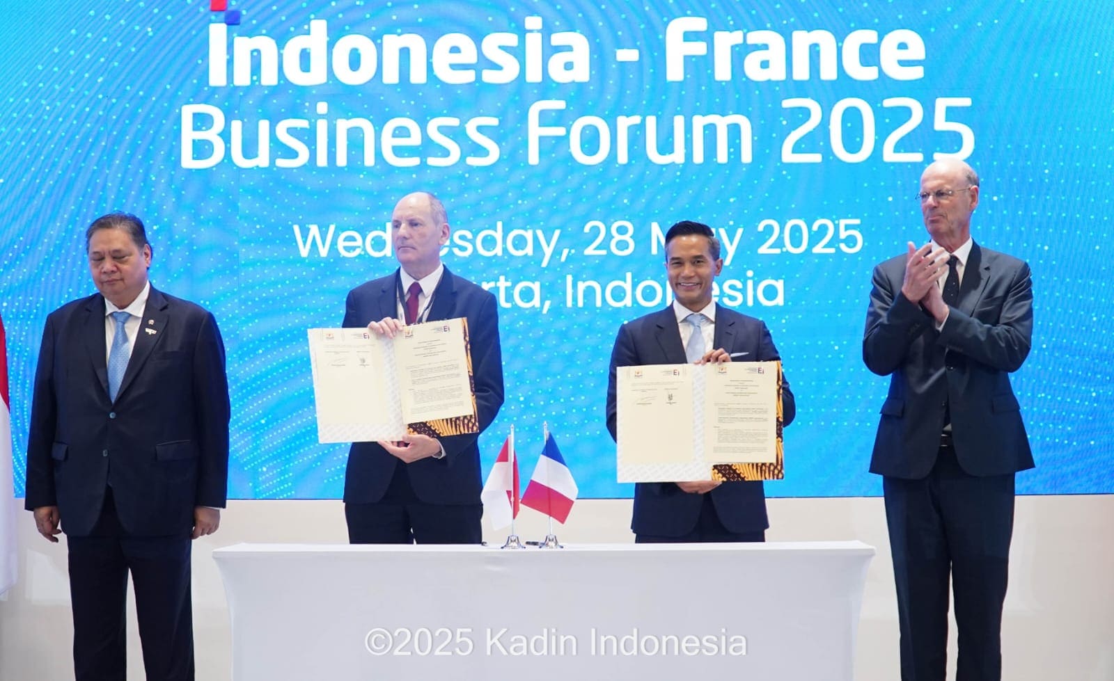 Indonesia-Prancis Teken Kerja Sama Investasi Mencapai 11 Miliar Dolar AS