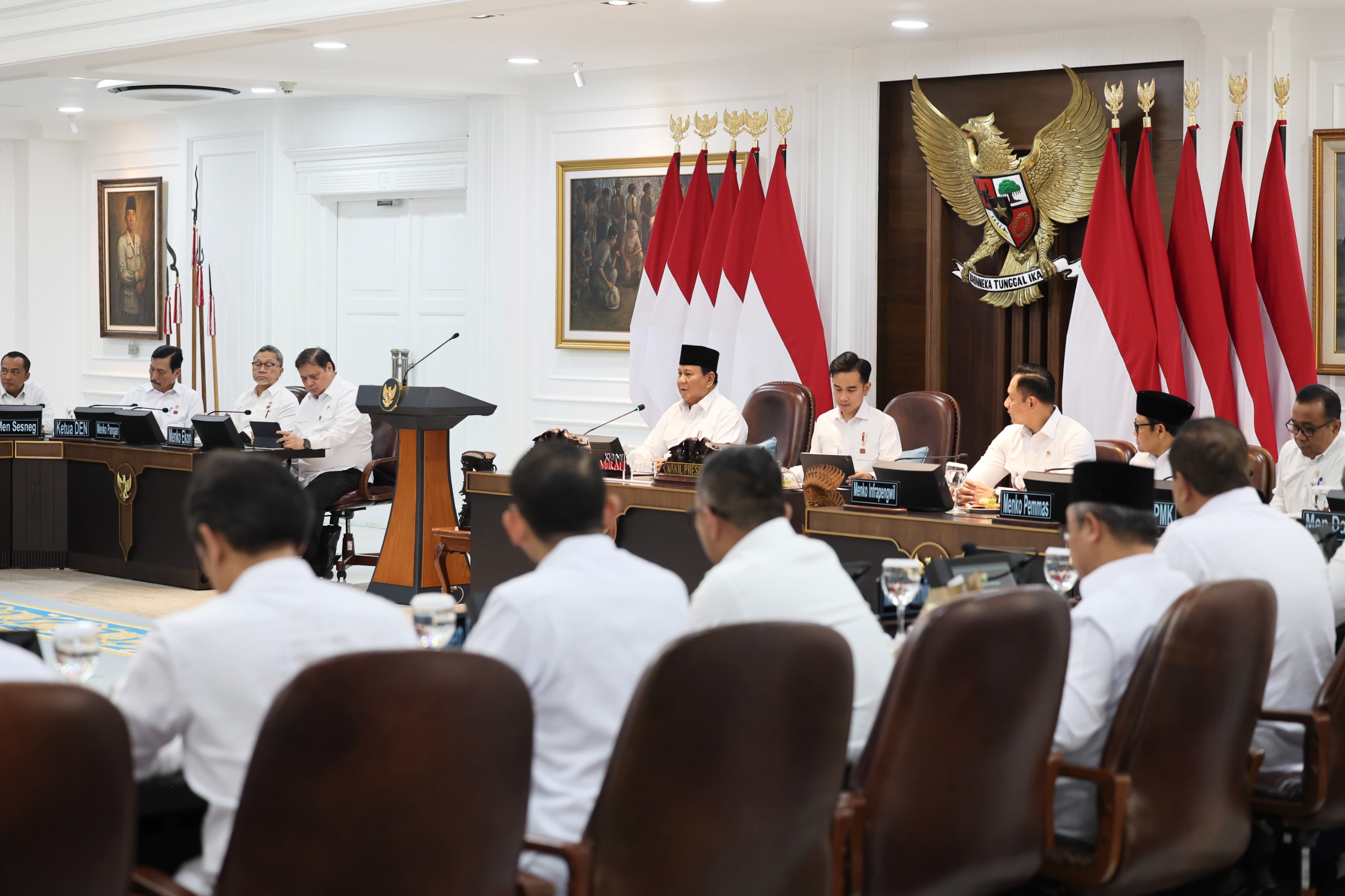 Prabowo: Dunia Penuh Konflik, Indonesia Harus Realistis dan Bersatu