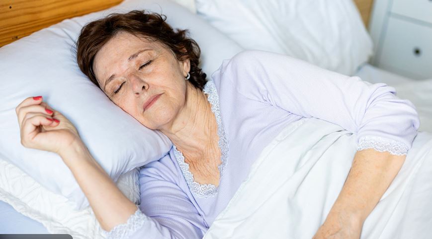 Durasi Tidur Ideal untuk Lansia: 7–8 Jam Kunci Sehat dan Panjang Umur di Usia Senja