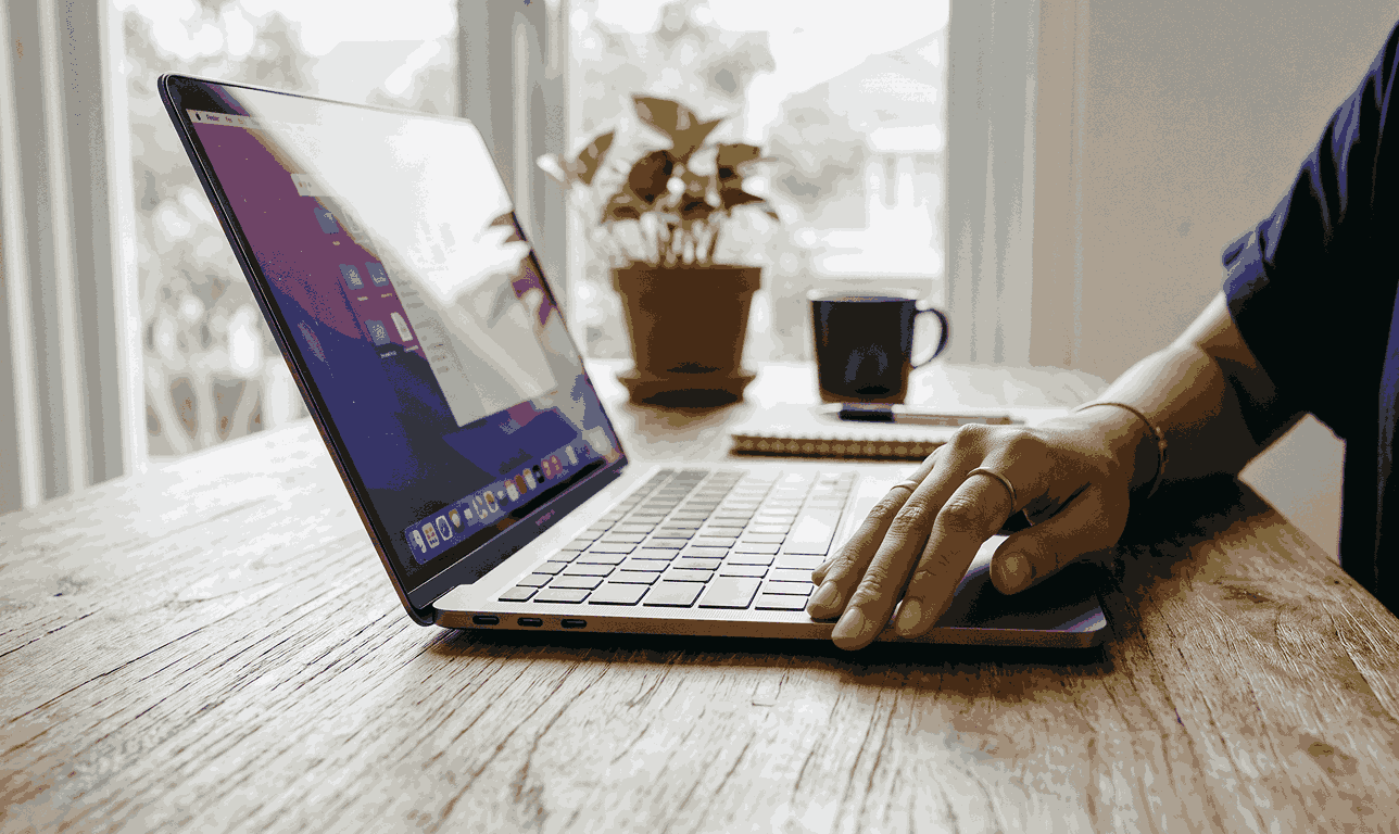 7 Cara Cerdas Memilih Laptop Bekas agar Tidak Menyesal di Kemudian Hari