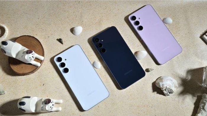 Nggak Takut Kehujanan! Ini Rekomendasi HP Samsung Anti Air Murah 2025