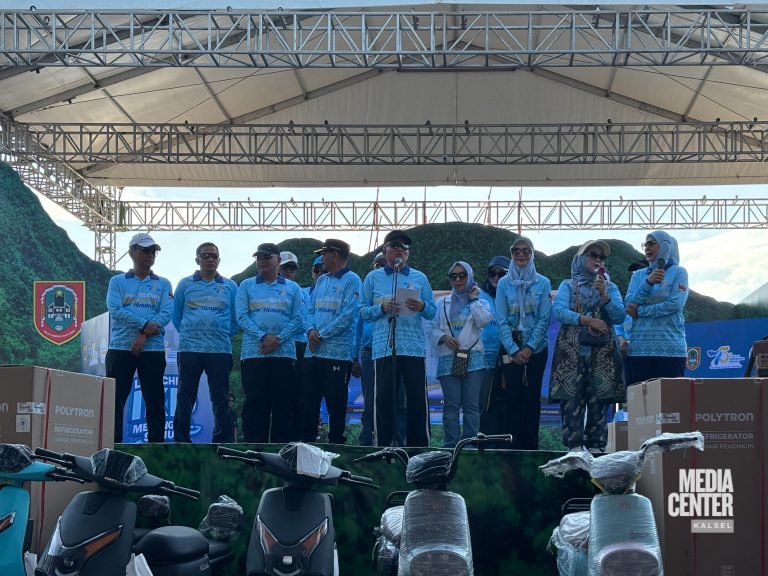Gubernur Kalsel Resmi Luncurkan Identitas Kependudukan Digital