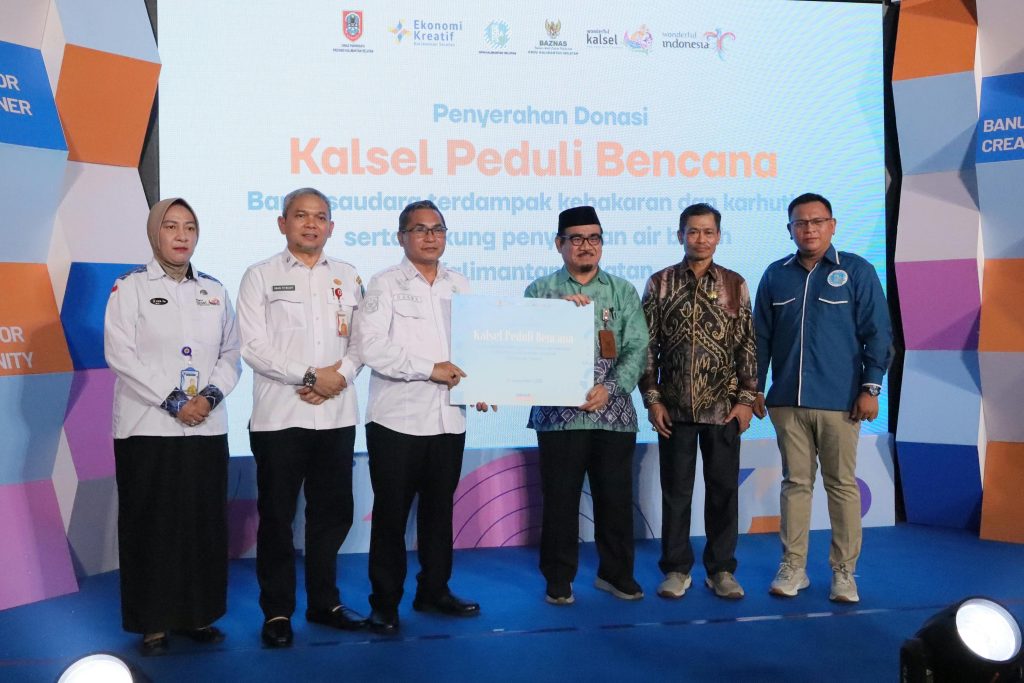 Dispar dan Gekraf Kalsel Salurkan Donasi Kalsel Peduli Bencana melalui BAZNAS