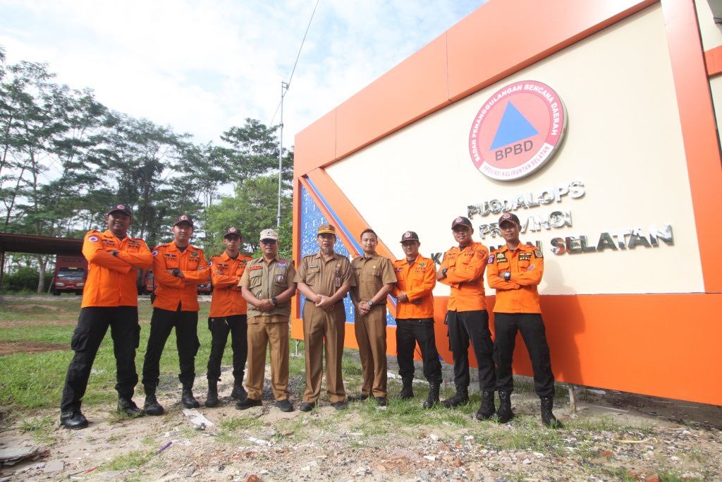 BPBD Kalsel Apresiasi Enam Anggota Terlibat dalam Operasi Pencarian Helikopter di Tanah Bumbu