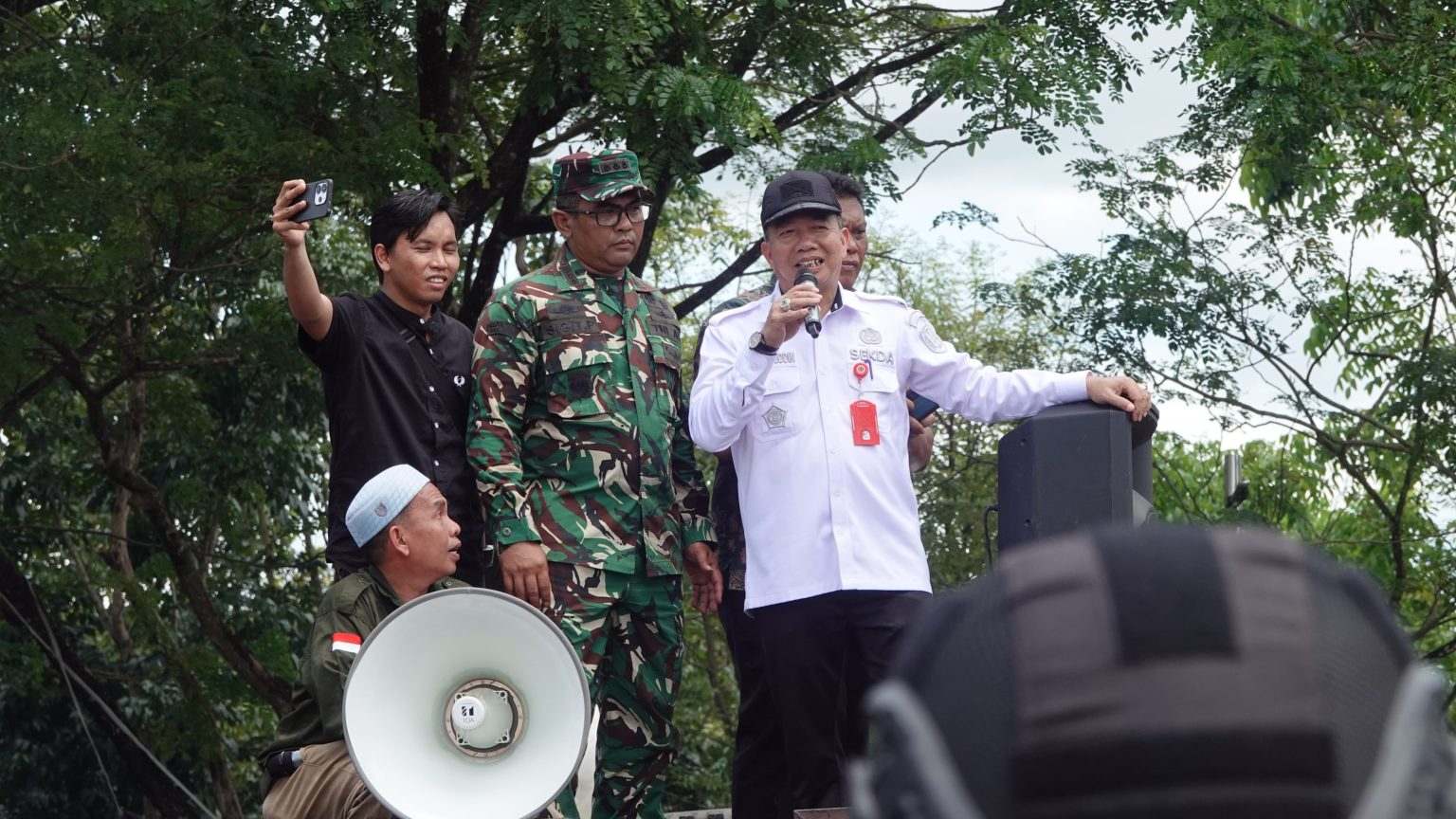 Ambil Langkah Cepat, Sekda Kalsel Tegaskan Satgas Penanganan Kelangkaan BBM Segera Dibentuk
