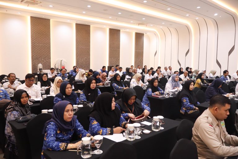 Bimtek Penggabungan Aplikasi E-Ijamkes dan E-Performance, Diskominfo Kalsel Optimalisasi Pemanfaatan Teknologi