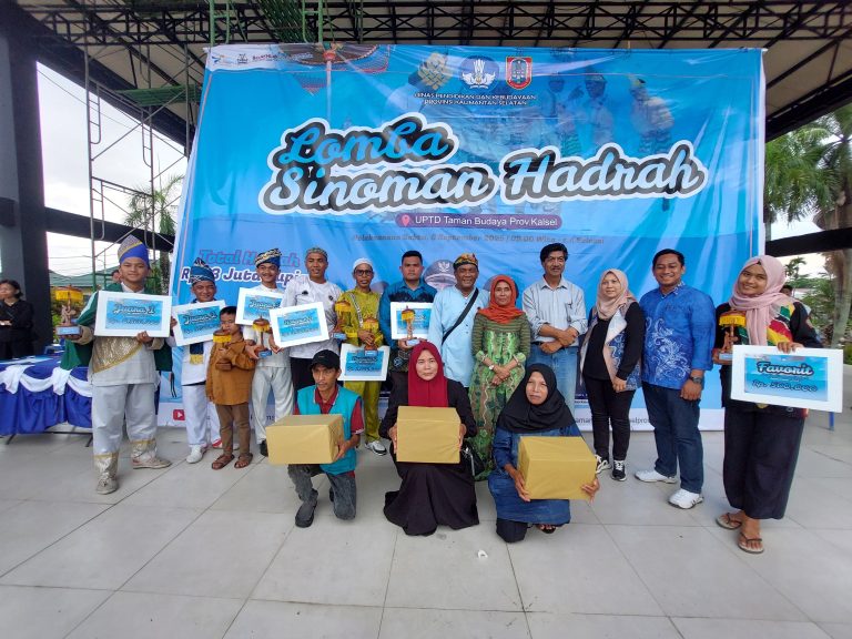 Al-Fata Martapura Barat Juara I Lomba Sinoman Hadrah Disdikbud Kalsel