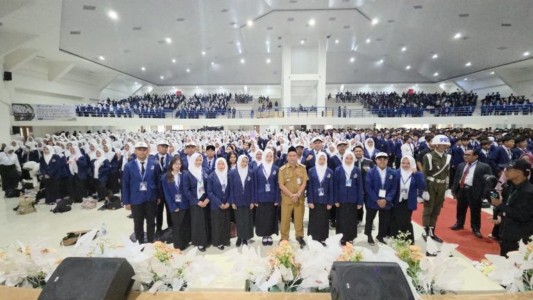 PKKMB Uniska MAB 2025, Pemprov Kalsel Dorong Mahasiswa Bentuk Jati Diri Unggul dan Berakhlak