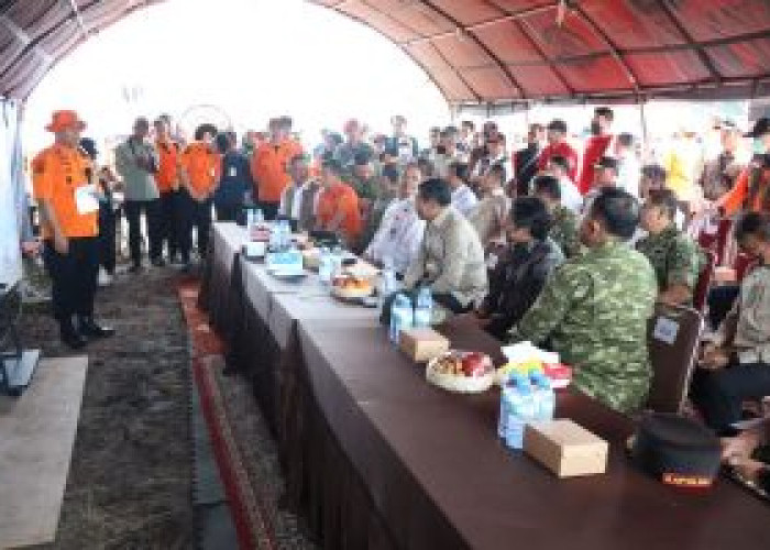 Menko Polkam Optimistis Karhutla Kalsel Terkendali, Tekankan Sinergi dan Kepedulian Masyarakat