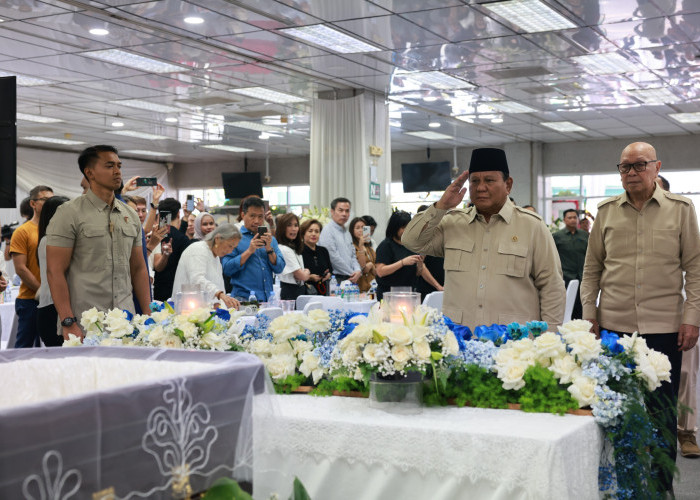 Baru Beberapa Hari WA Prabowo, Kwik Kian Gie Kini Tiada...