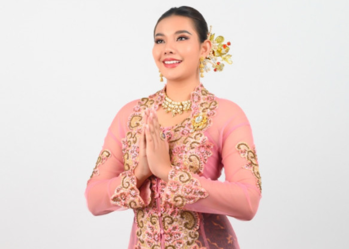 DWP Kota Banjarbaru Gelar Peragaan Busana Kebaya dalam Peringati Hari Kartini 2025