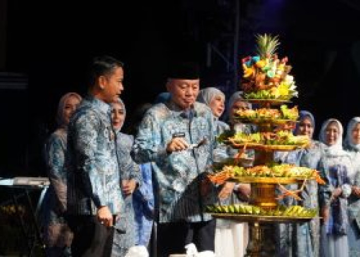 Perayaan Hari Jadi Ke-499, Gubernur Kalsel H. Muhidin : Harapan Besar bagi Kemajuan Kota Seribu Sungai