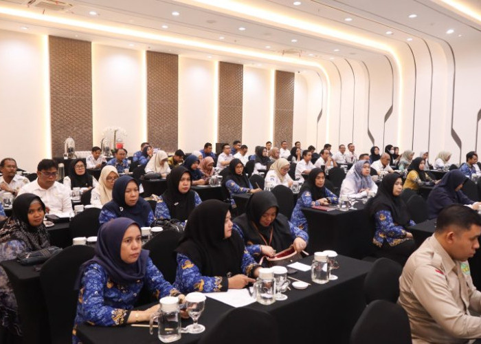 Bimtek Penggabungan Aplikasi E-Ijamkes dan E-Performance, Diskominfo Kalsel Optimalisasi Pemanfaatan Teknologi